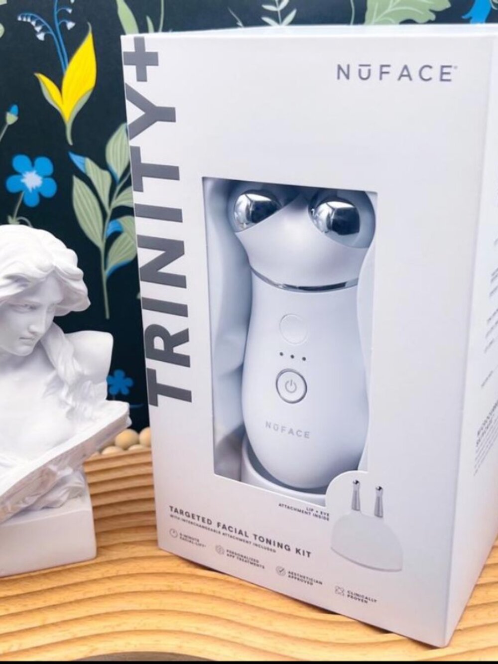 NuFace Trinity Advanced Facial Toning Device, *BNIB*